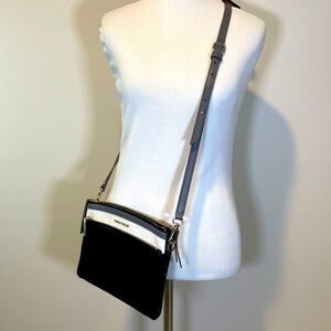 Cole Haan Redington Crossbody Multi Compartment Zip Close Bag